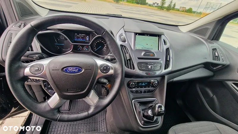 Ford Tourneo Connect Grand - 30
