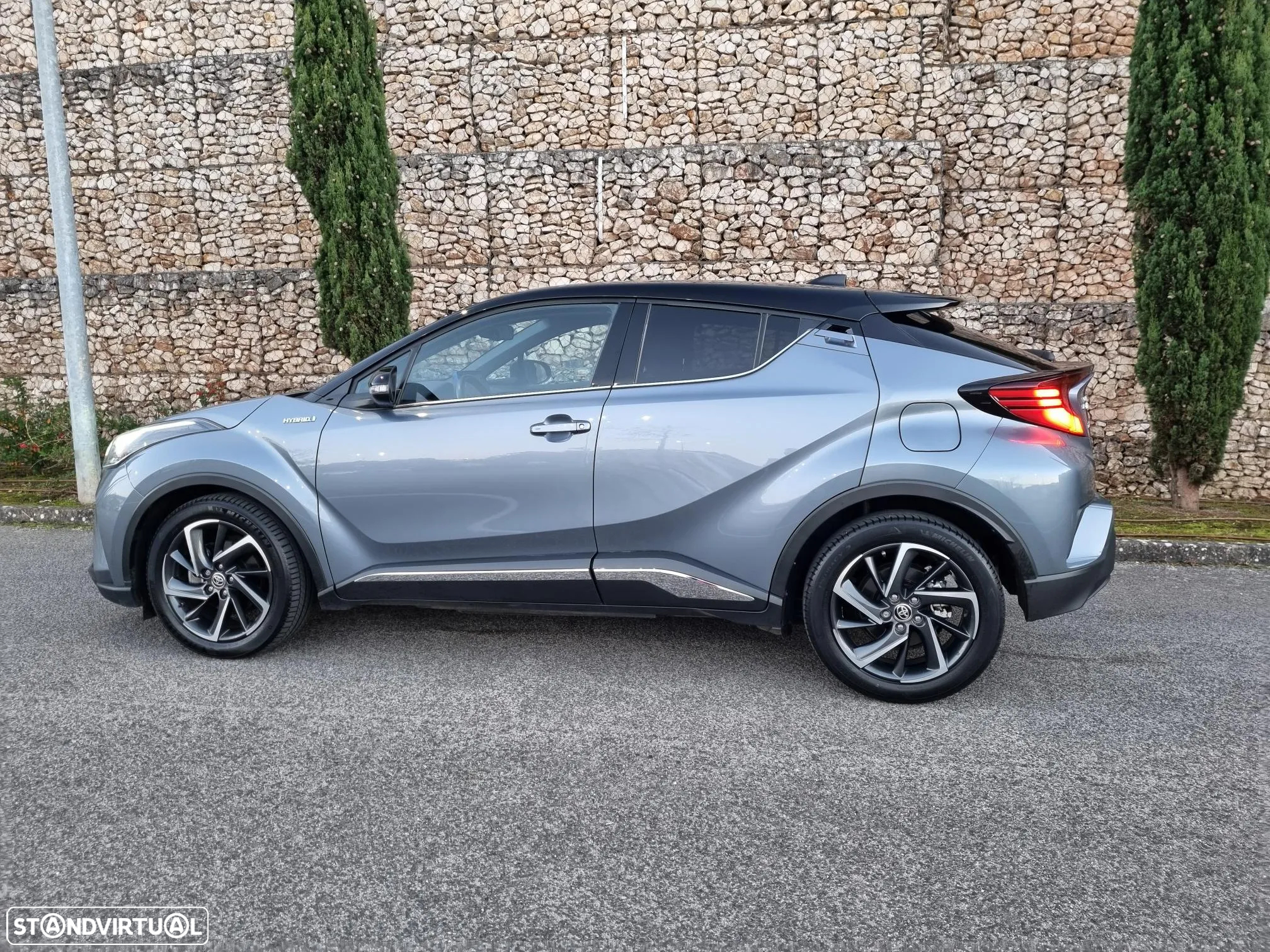 Toyota C-HR 1.8 Hybrid Square Collection - 2