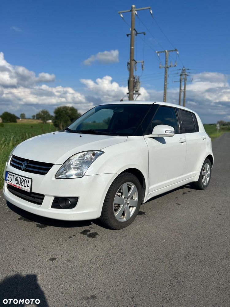 Suzuki Swift 1.3 Limited 25 - 3