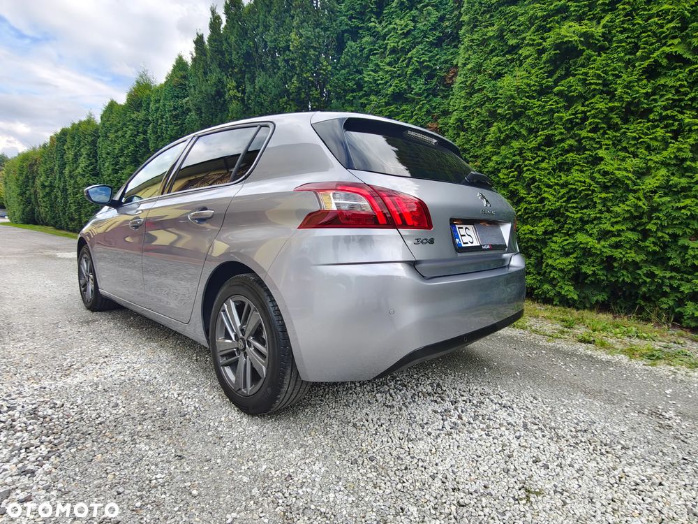 Peugeot 308 1.5 BlueHDi Allure S&S - 23