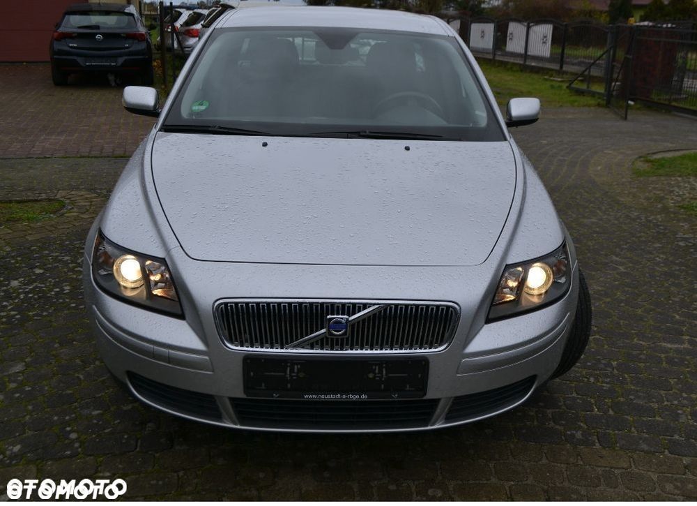 Volvo V50 2005 photo 2