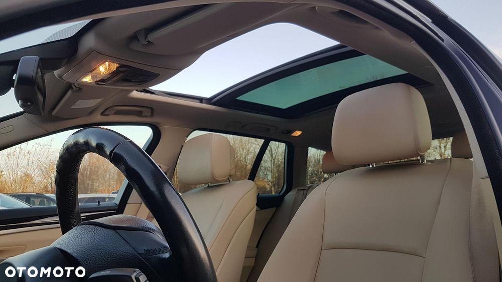 BMW Seria 5 520d xDrive - 19