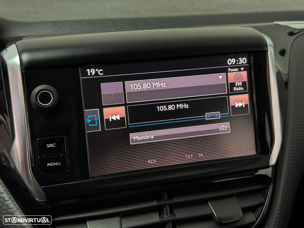 Peugeot 2008 1.2 PureTech Style - 17