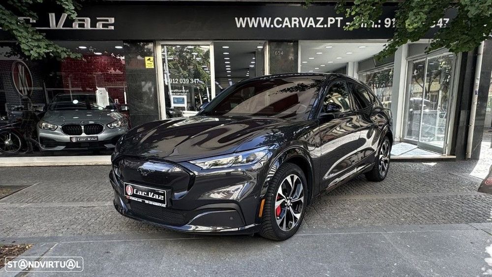 Ford Mustang Mach-E 75.7 kWh Premium AWD - 1
