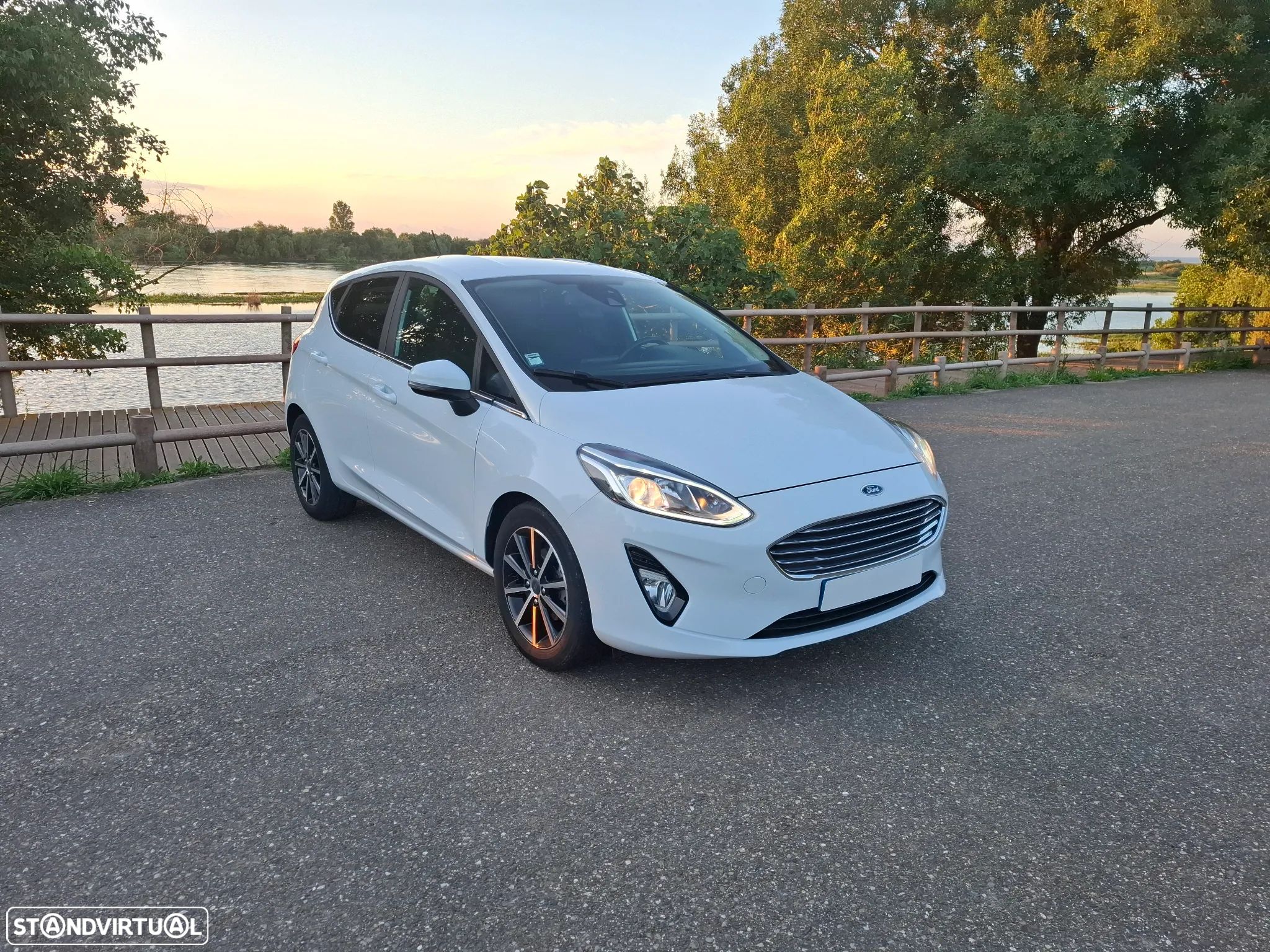 Ford Fiesta 1.0 EcoBoost Titanium - 1
