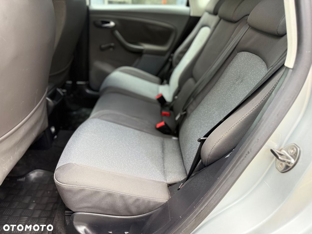 Seat Altea 1.6 Style - 23