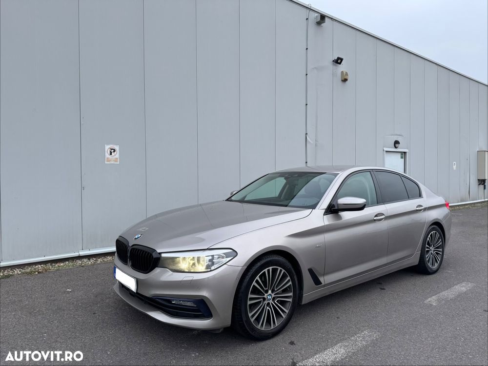 BMW Seria 5 530i Aut. Sport Line - 14