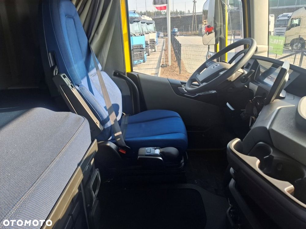 Volvo FH 460KM TC ADR - 10