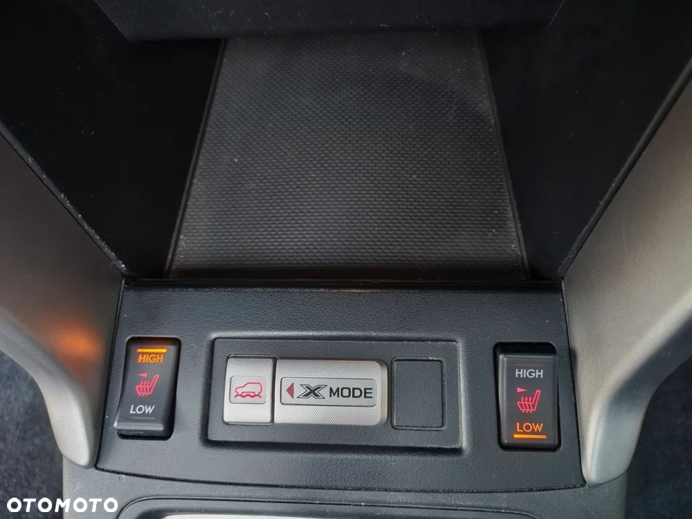 Subaru Forester 2.0 XT Comfort Lineartronic - 37