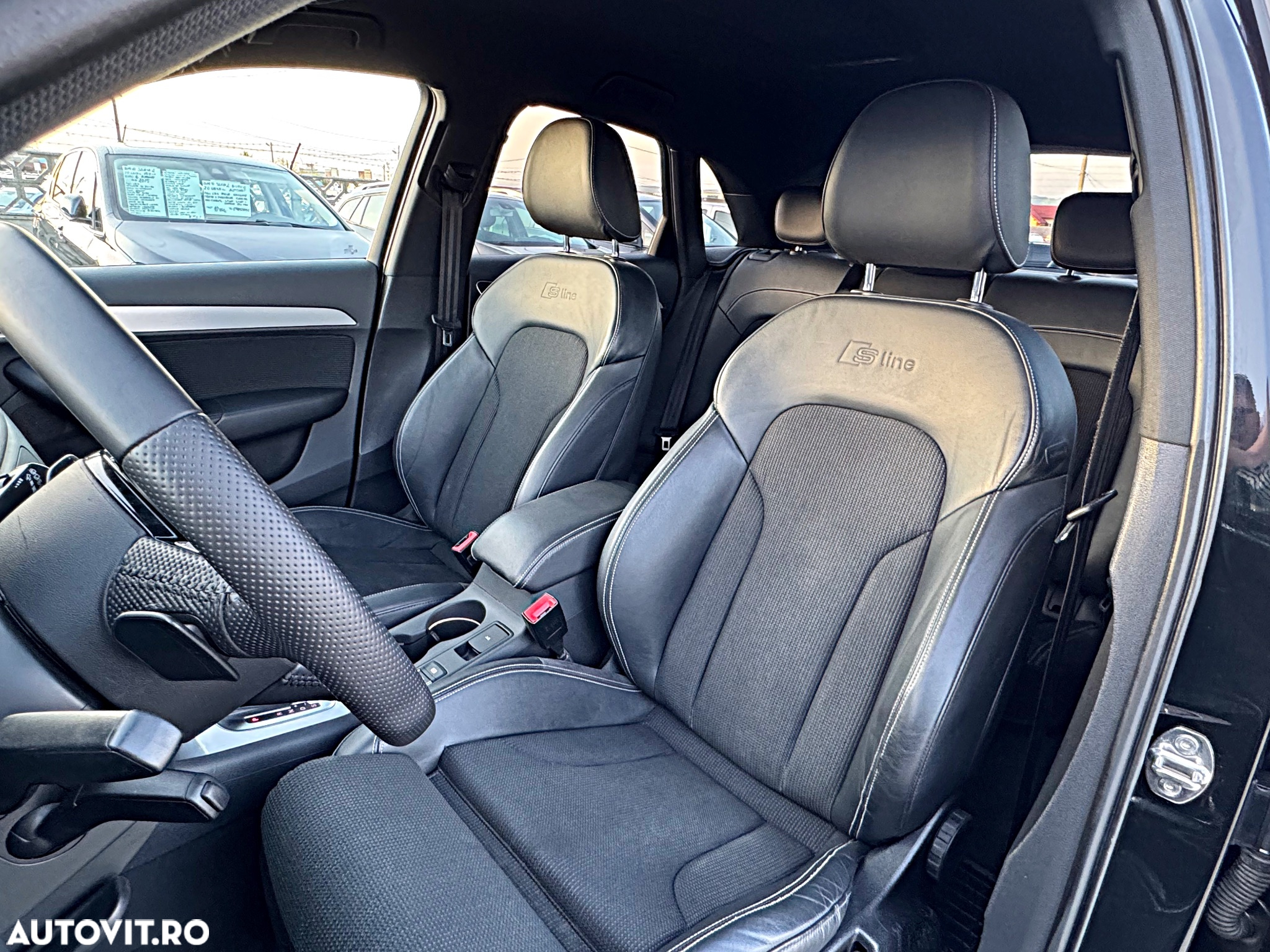 Audi Q3 2.0 35 TDI S tronic - 19