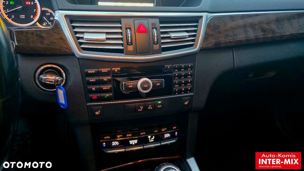 Mercedes-Benz Klasa E - 20