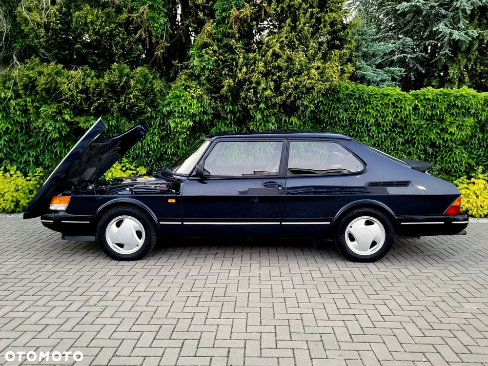 Saab 900 - 12