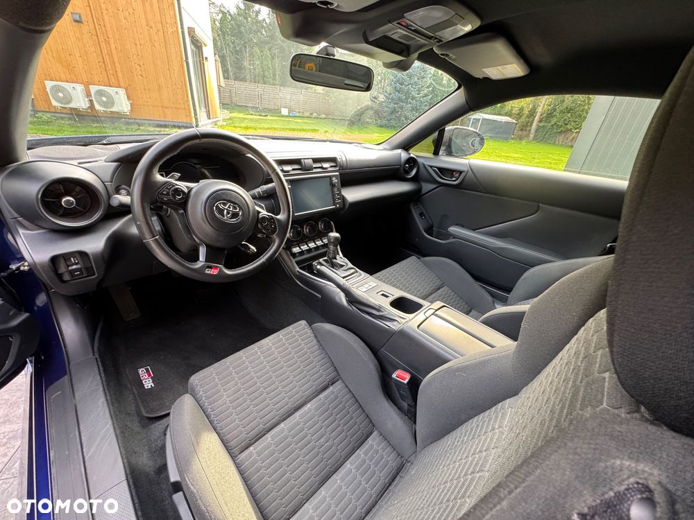 Toyota GR86 2.4 Dynamic - 3
