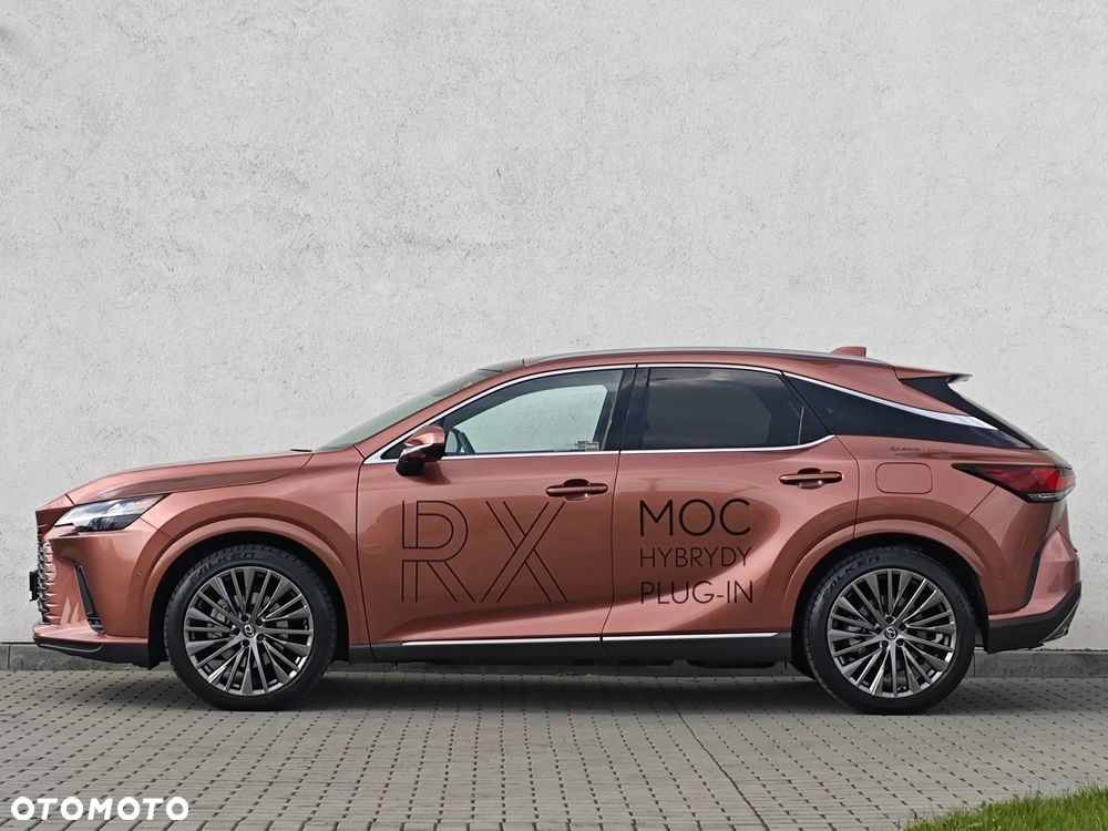 Lexus RX 450h+ Omotenashi - 8