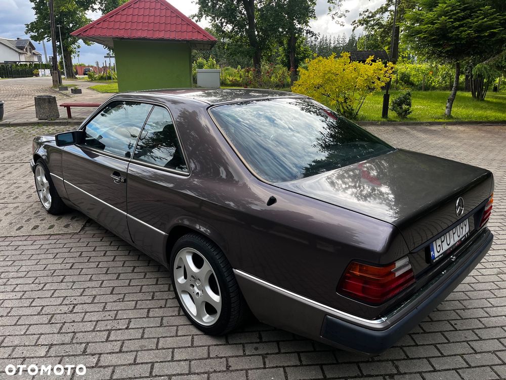 Mercedes-Benz W124 (1984-1993) - 7