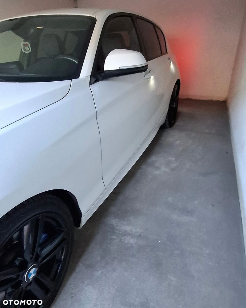 BMW Seria 1 - 22