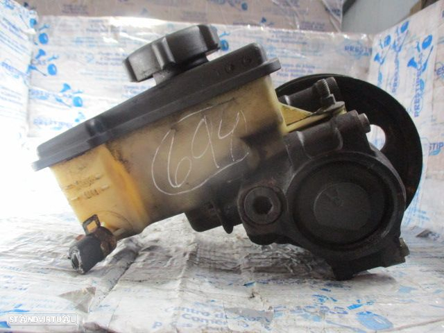 Bomba Direção 1S7C 3R700AC FORD MONDEO 2002 1.8I - 2