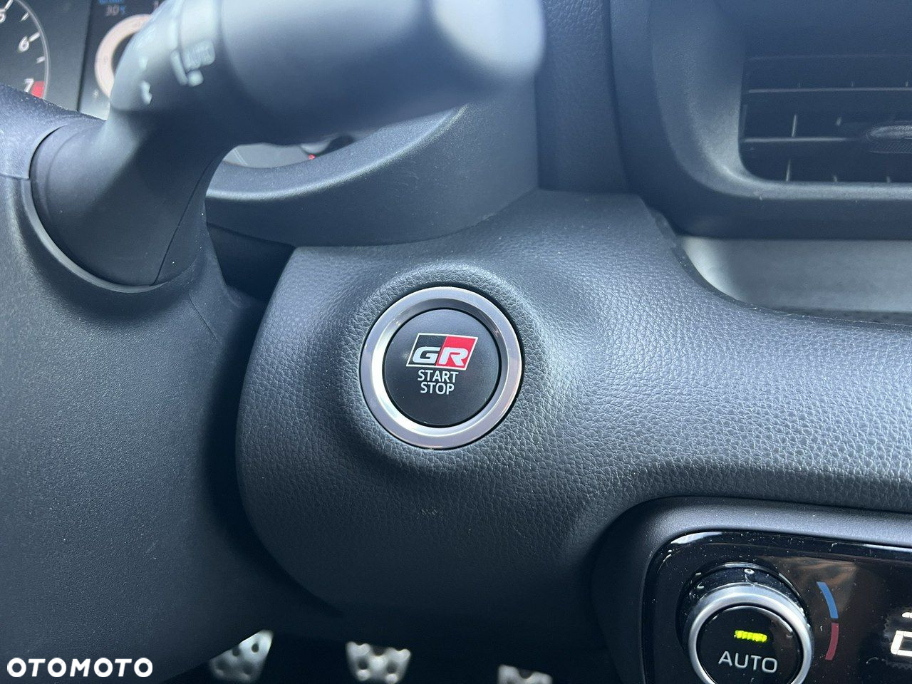 Toyota Yaris GR 1.6 Dynamic - 34
