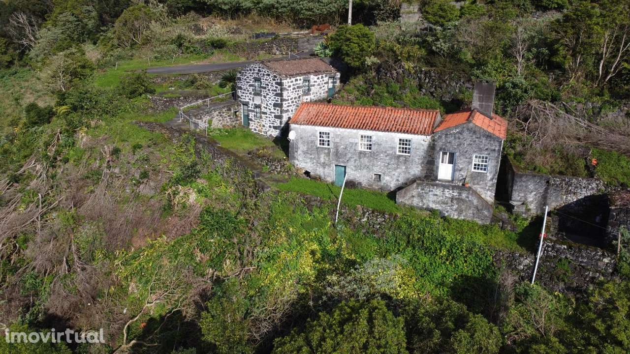 Moradia, 174 m², Ribeiras - Grande imagem: 3/29