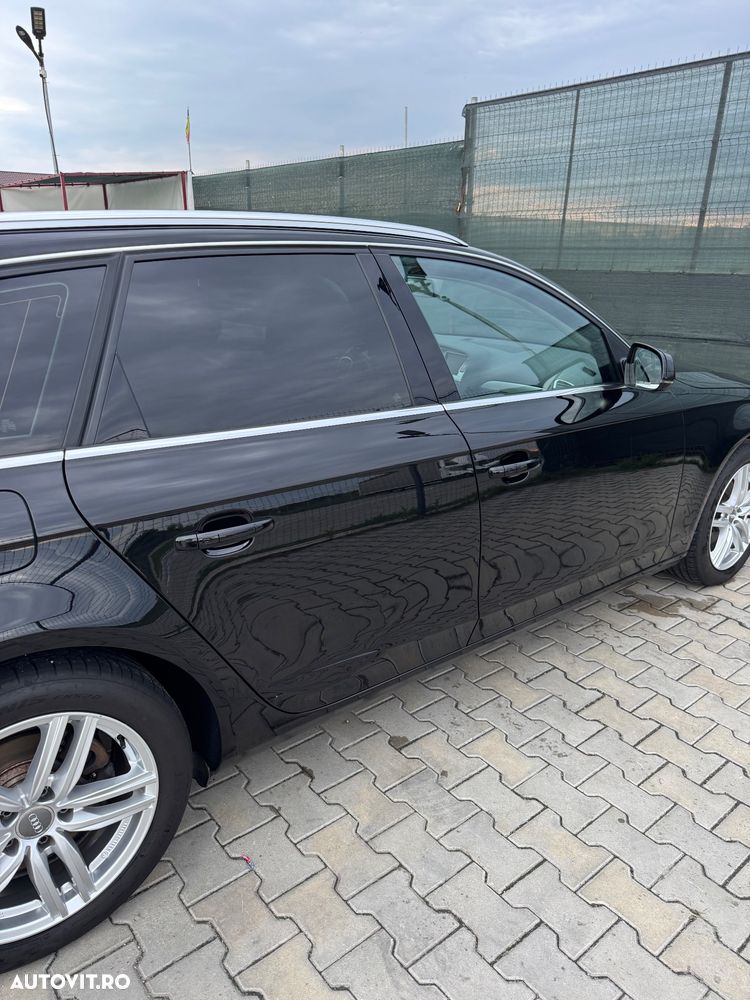 Audi A4 Avant 2.0 TDI Multitronic - 9