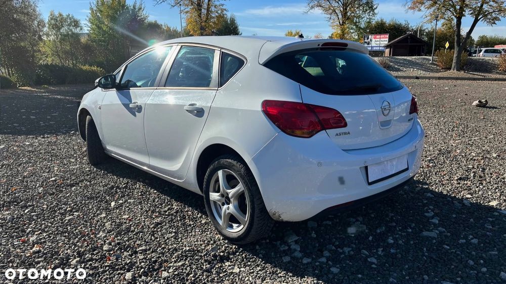 Opel Astra 1.4 Edition 111 Jahre - 4