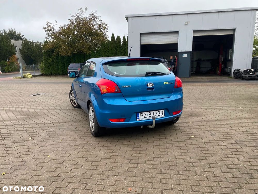 Kia Ceed ver-1-6-cvvt-dream--team-edition - 5