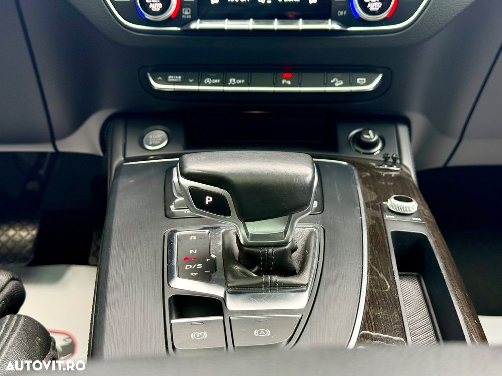 Audi Q5 2.0 TDI Quattro S tronic - 12