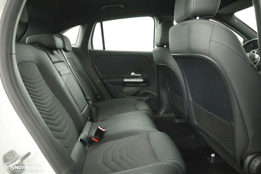 Mercedes-Benz EQA 250+ Progressive - 24