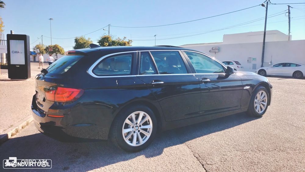 BMW 520 d Exclusive Auto 129g - 4