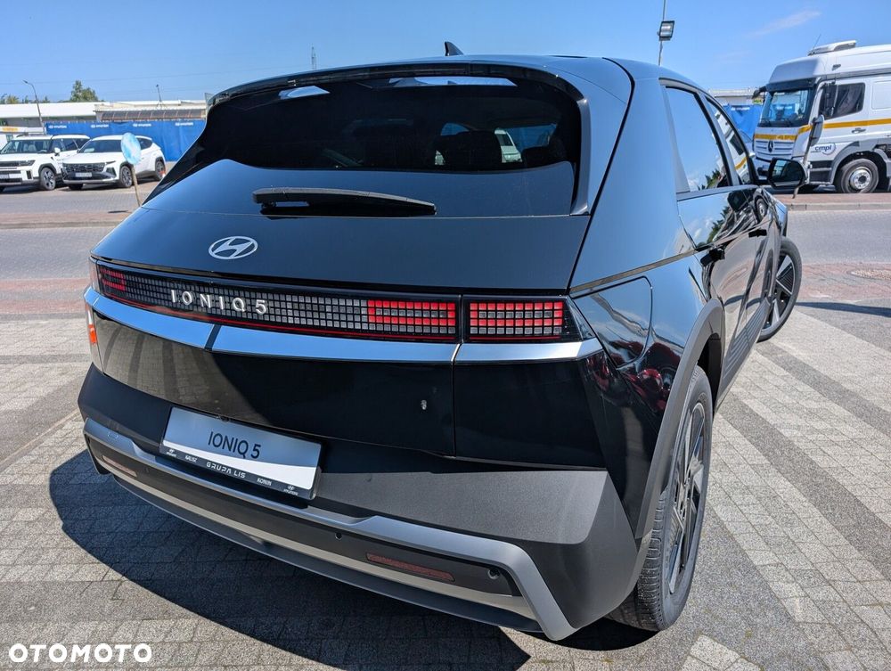 Hyundai IONIQ 5 - 11