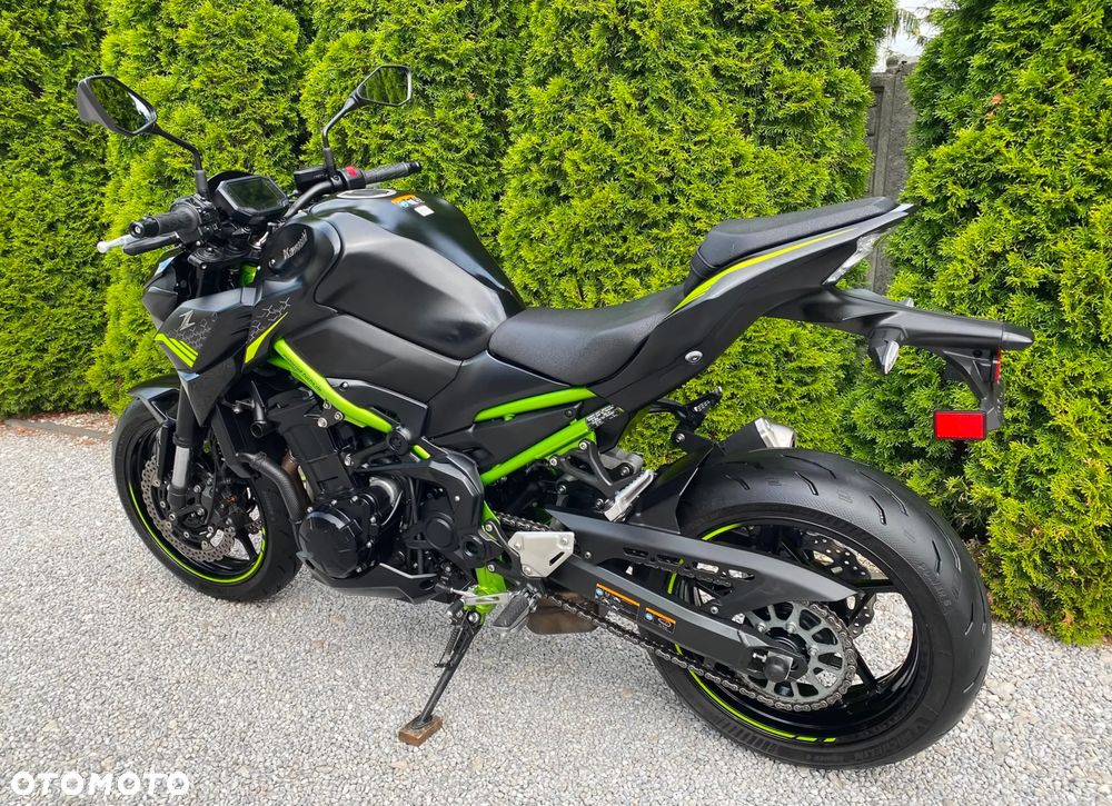 Kawasaki Z 900 - 6