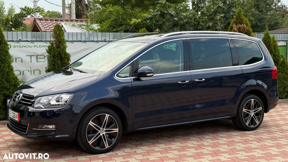 Volkswagen Sharan 2.0 TDI DSG Highline Black Style - 23