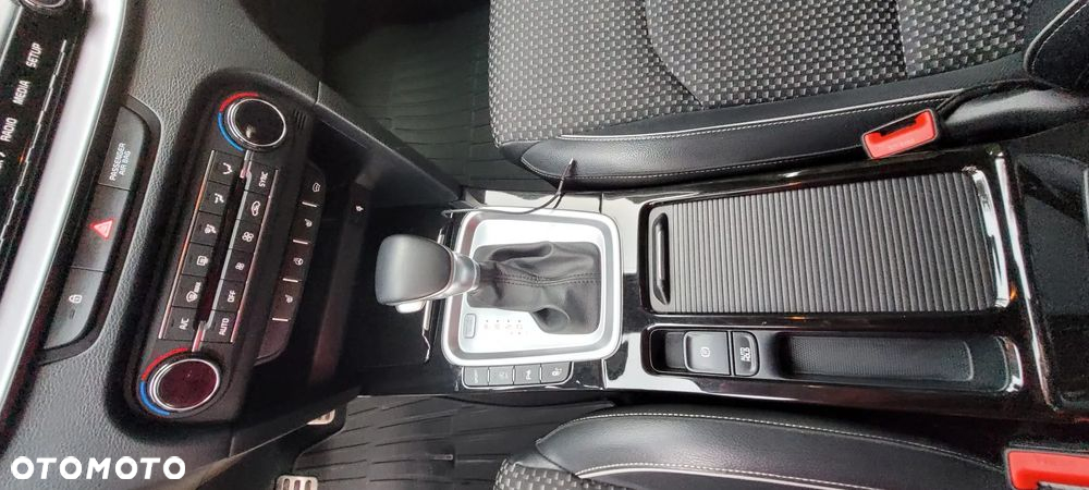 Kia Ceed 1.4 T-GDI L Business Line DCT - 12