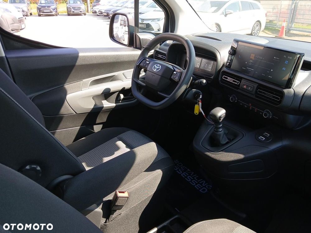 Toyota Proace City Verso 1.5 D-4D Business - 40