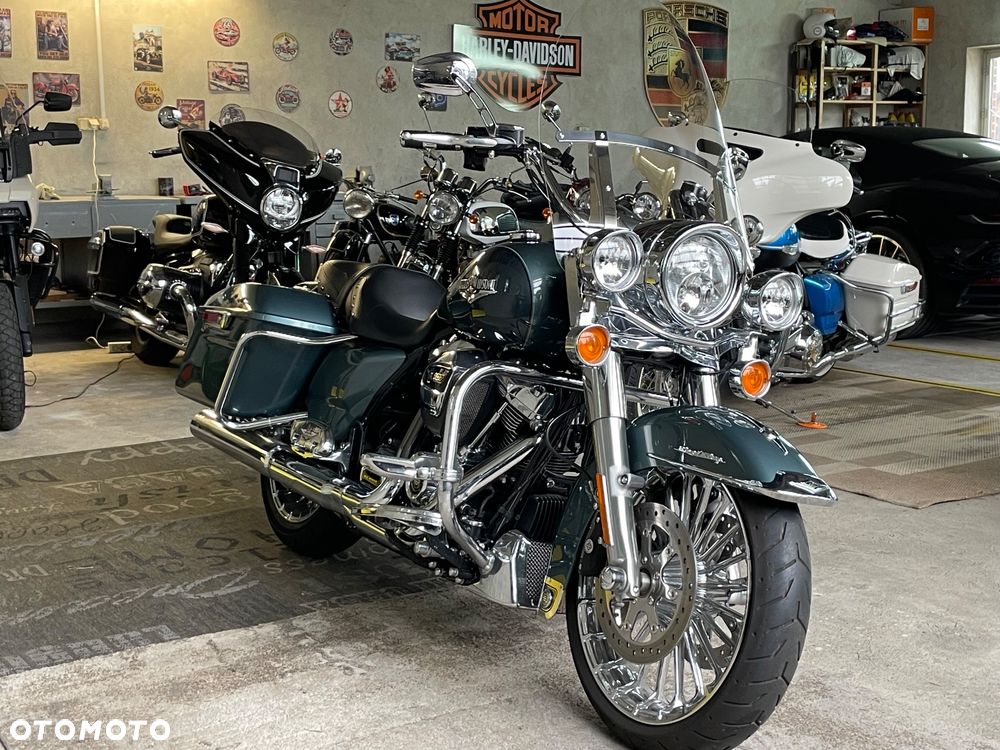 Harley-Davidson Touring Road King - 1