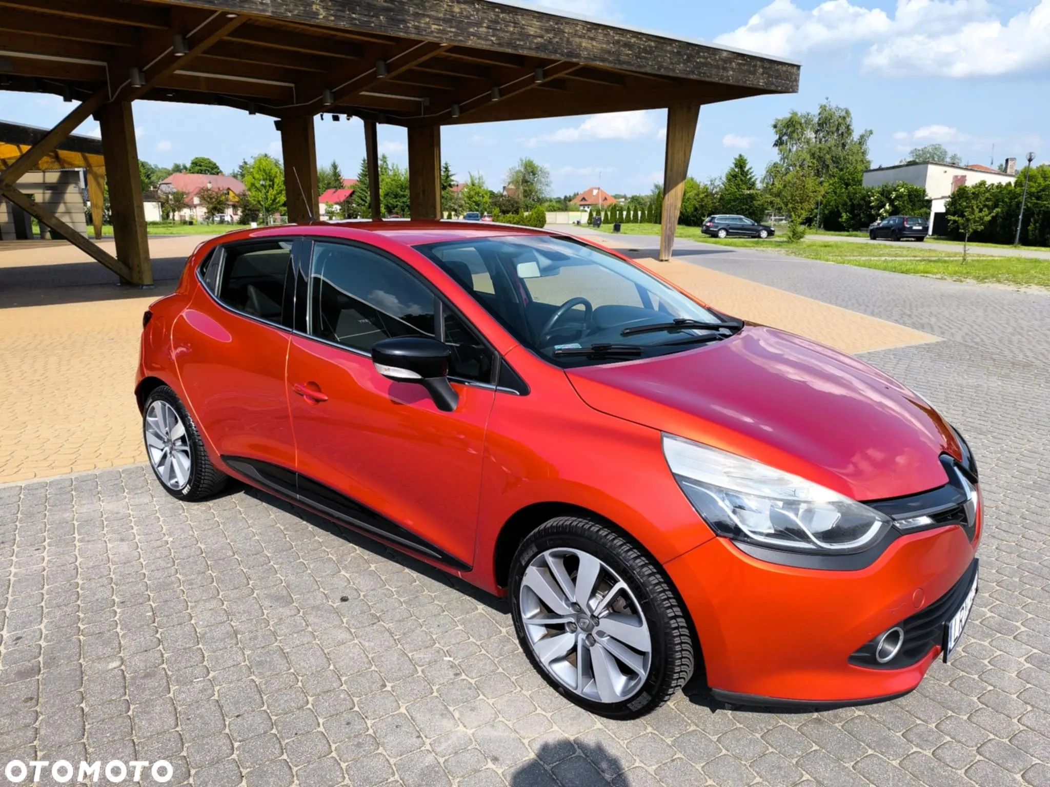 Renault Clio 0.9 TCe Techno Feel - 1