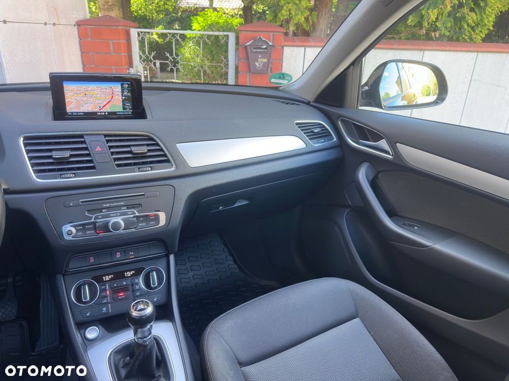 Audi Q3 2.0 TDI Sport - 16
