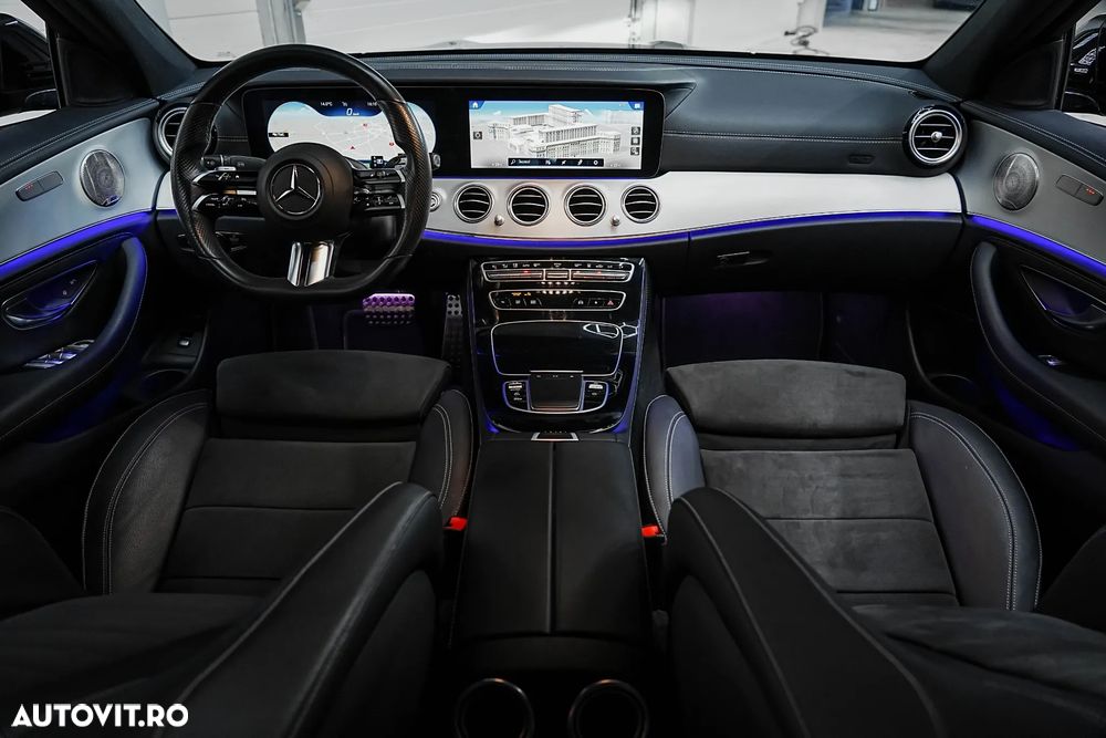 Mercedes-Benz E 300 de 9G-TRONIC AMG Line - 3