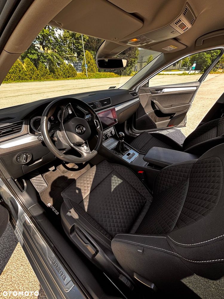 Skoda Superb 1.5 TSI Ambition - 9