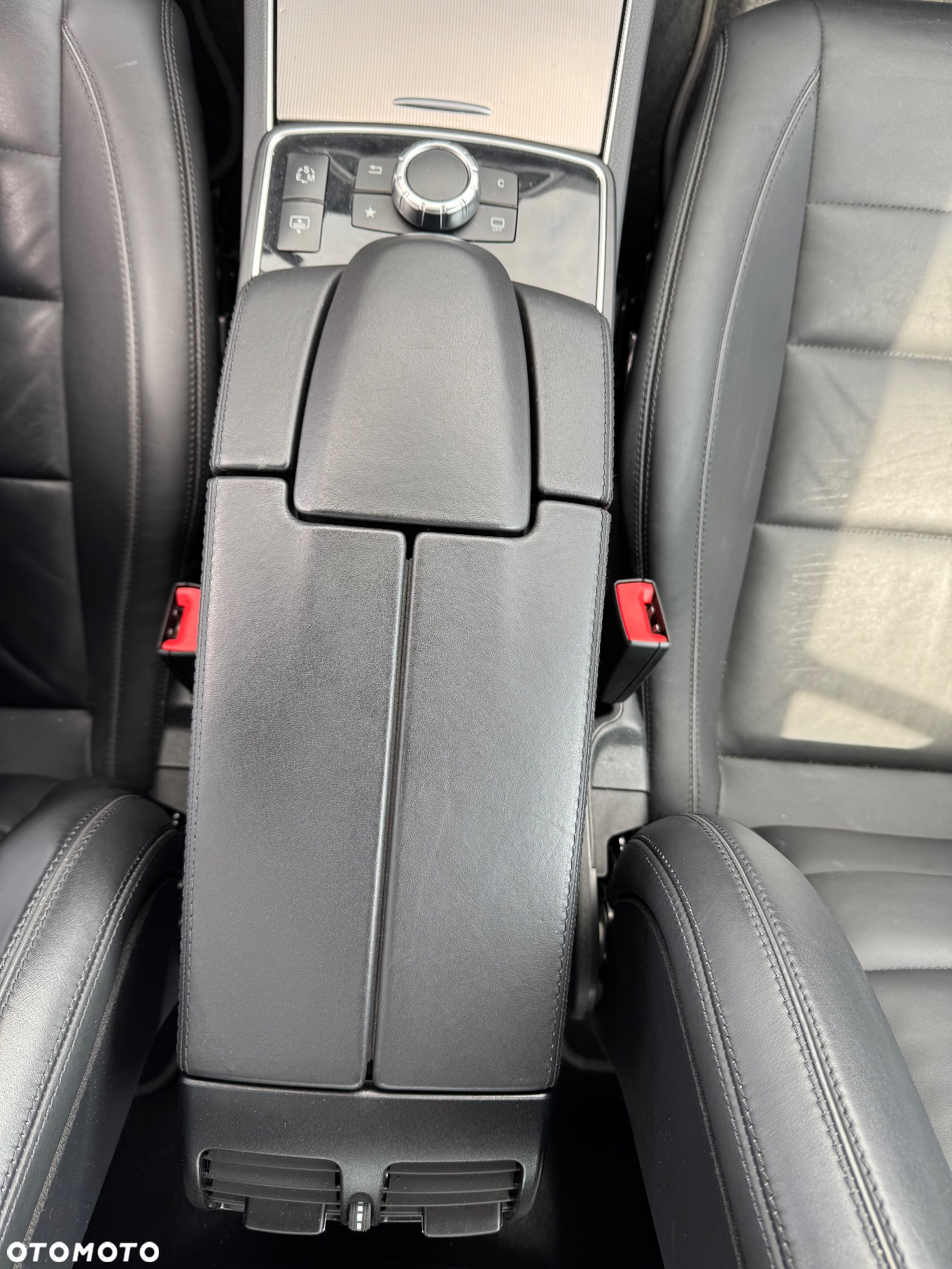 Mercedes-Benz Klasa E 200 Coupe 7G-TRONIC - 21