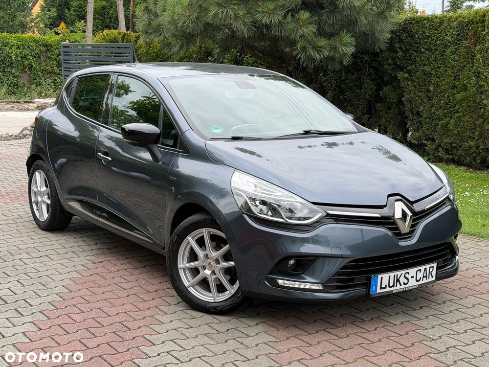 Renault Clio 1.2 16V 75 Limited - 40