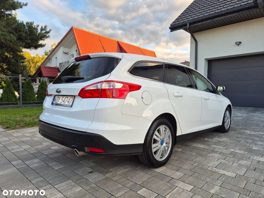 Ford Focus 2012 photo 3