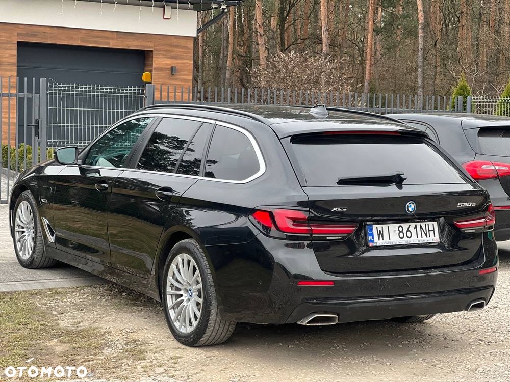 BMW Seria 5 530e xDrive - 8