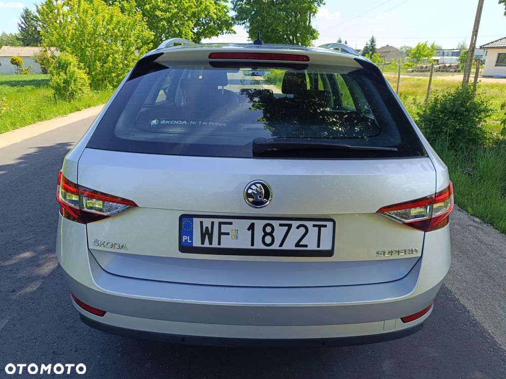 Skoda Superb 2.0 TDI Ambition - 5