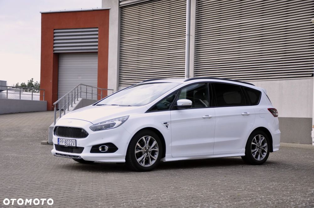 Ford S-Max 2.0 TDCi Titanium PowerShift - 2