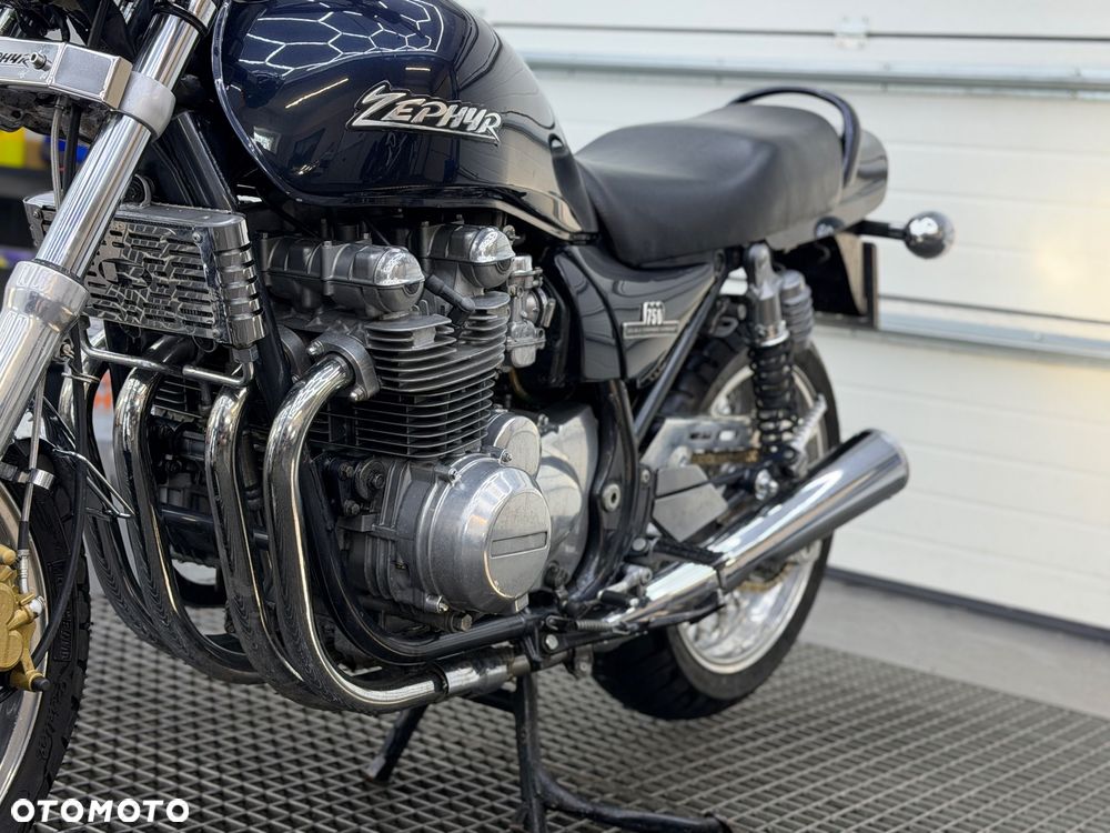 Kawasaki Zephyr - 4