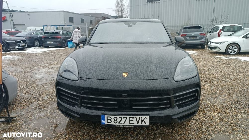 Porsche Cayenne Standard - 2