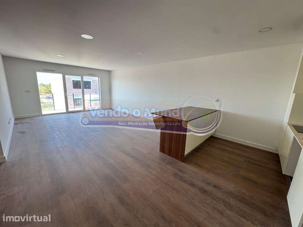Apartamento T3 em Benavente (B709) - Grande imagem: 2/9