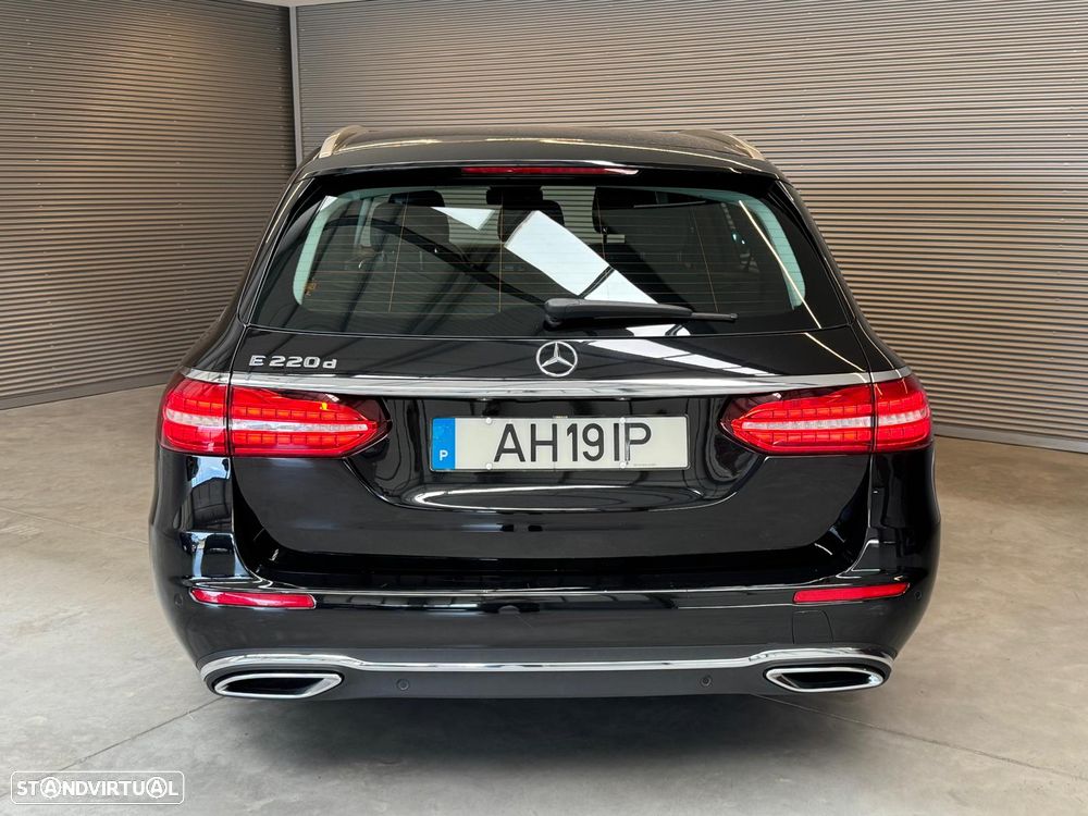 Mercedes-Benz E 220 d Avantgarde - 4