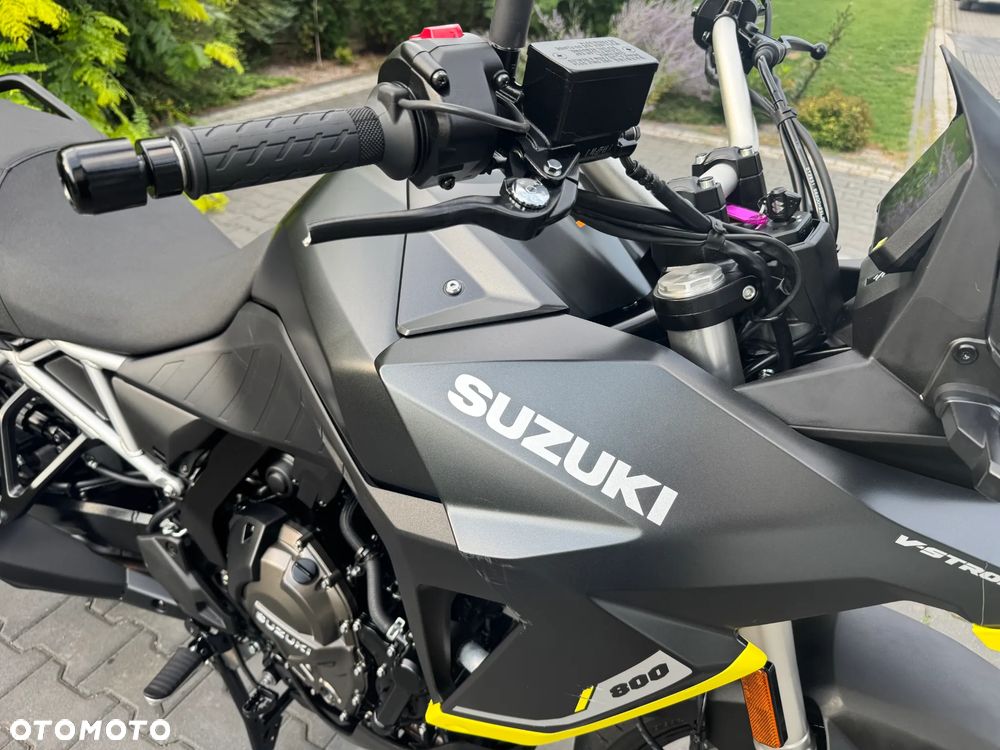 Suzuki V-STROM - 39